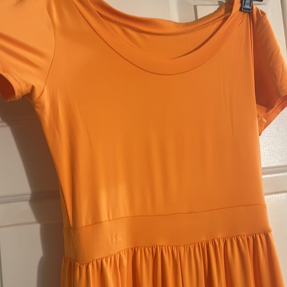 Wide Leg Orange Jumpsuit! Never Worn - Picture 3 of 4